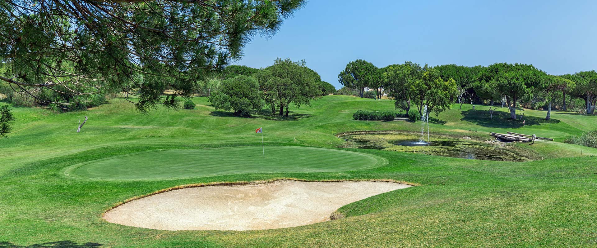 Faça parte desta experiência connosco Balaia Golf Village Resort & Golf Albufeira